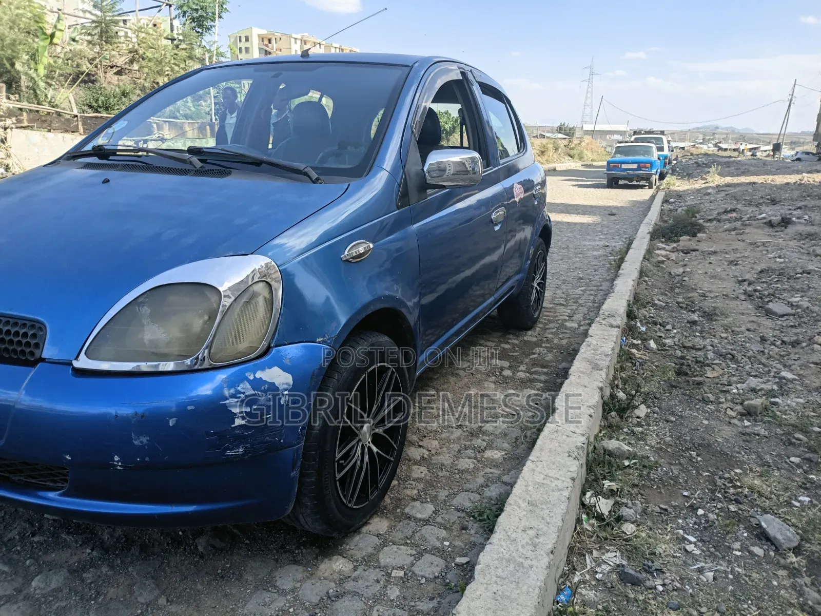 Toyota Vitz 2001 Blue