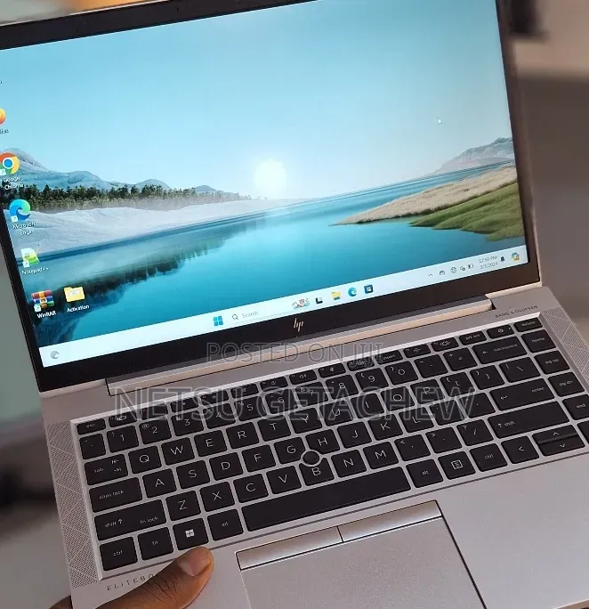 New Laptop HP EliteBook 840 G7 8GB Intel Core i5 SSD 512GB