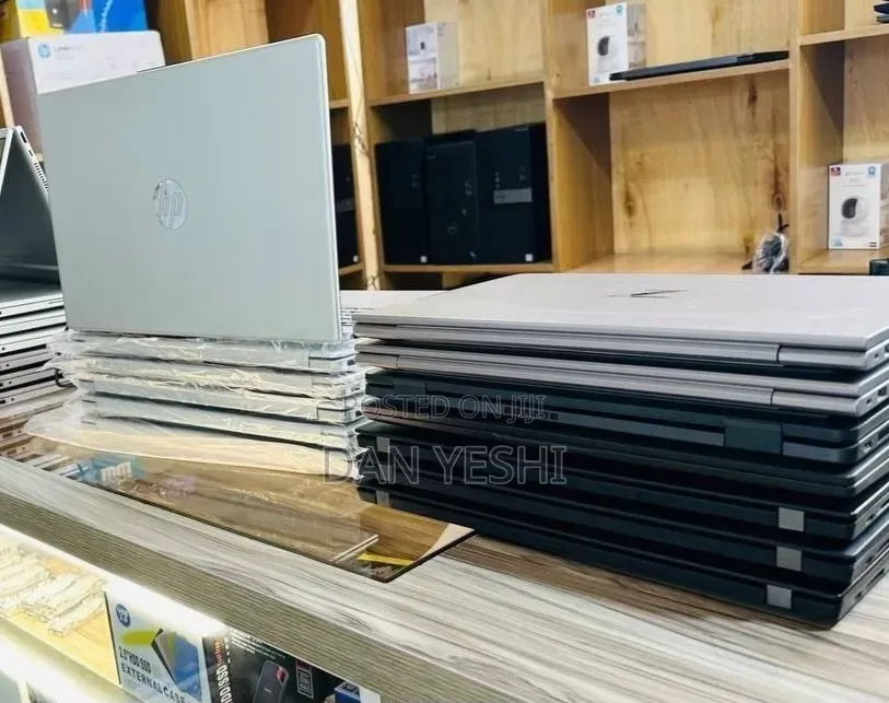 New Laptop HP Stream Notebook 16GB Intel Core i7 SSD 1T