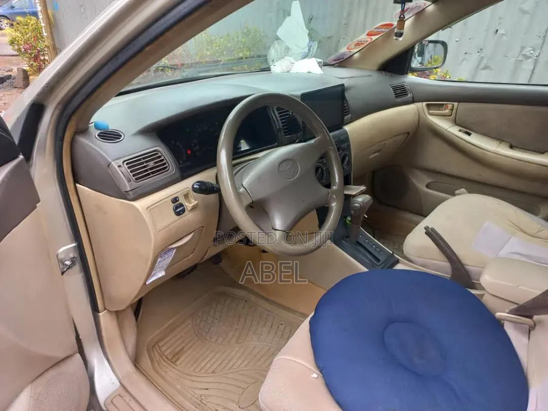 Toyota Corolla 2003 Beige