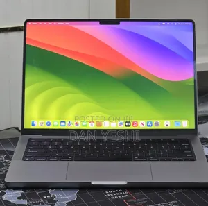 New Laptop Apple MacBook Pro 8GB Apple M3 SSD 512GB
