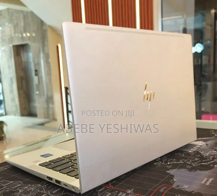 New Laptop HP Essential 630 16GB SSD 512GB