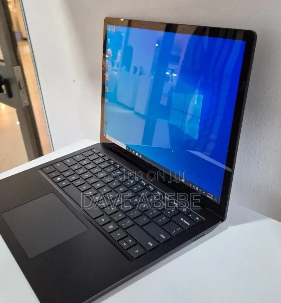 New Laptop Microsoft Surface Laptop 5 16GB Intel Core i7 SSD 512GB
