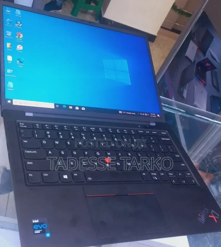 New Laptop Lenovo ThinkPad X1 Carbon 32GB Intel Core i7 SSD 512GB