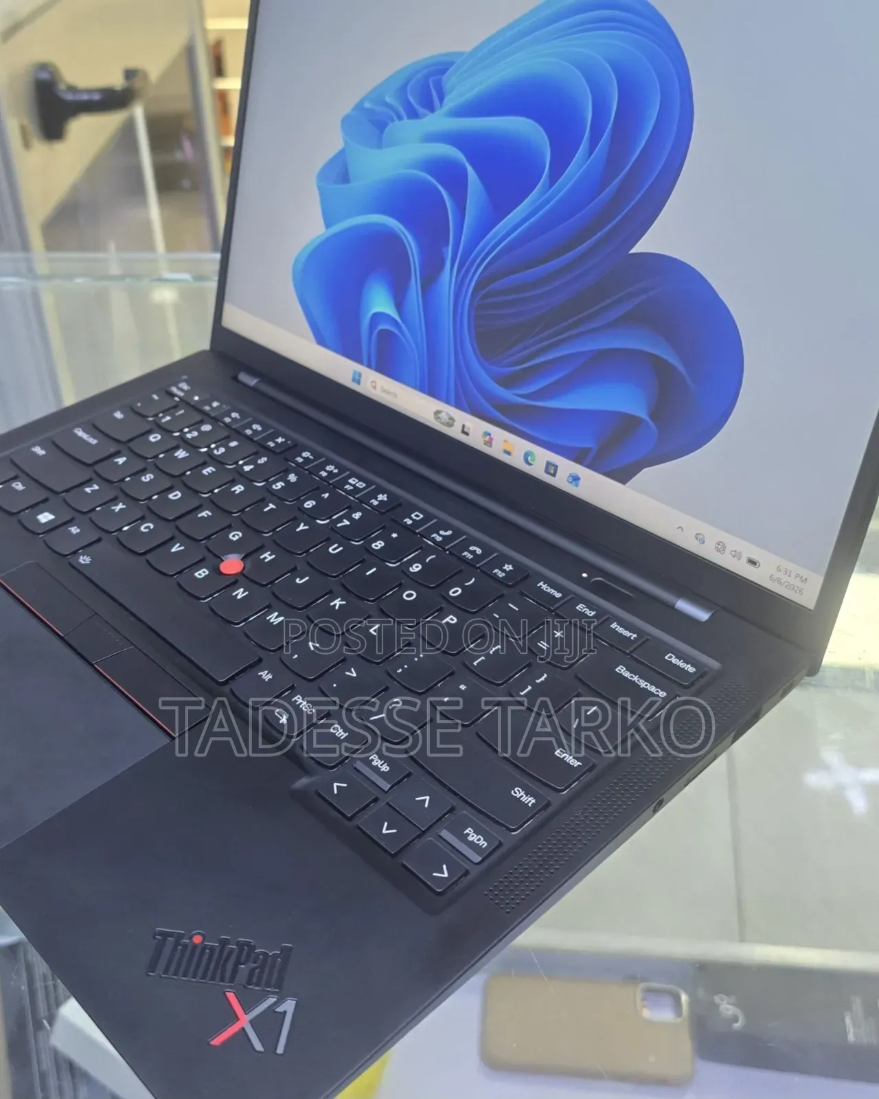 New Laptop Lenovo ThinkPad X1 Carbon 32GB Intel Core i7 SSD 512GB