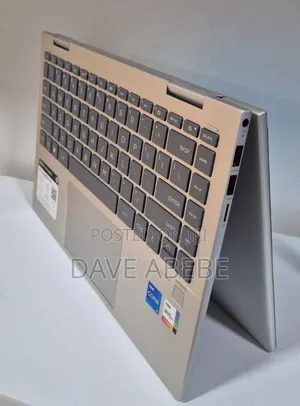 New Laptop HP Envy X360 8GB Intel Core i5 SSD 512GB