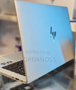 New Laptop HP EliteBook 840 G9 16GB Intel Core i5 SSD 512GB