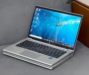 New Laptop HP EliteBook 830 G8 8GB Intel Core i5 SSD 512GB