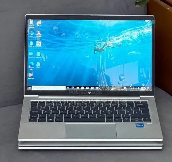 New Laptop HP EliteBook 830 G8 8GB Intel Core i5 SSD 512GB