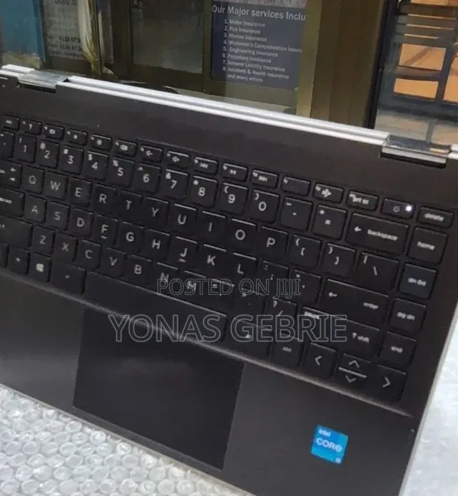 New Laptop HP 8GB Intel Core i3 SSD 128GB