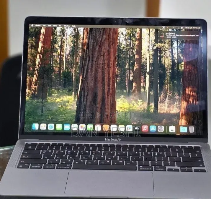 New Laptop Apple MacBook Air 8GB Apple M1 SSD 256GB