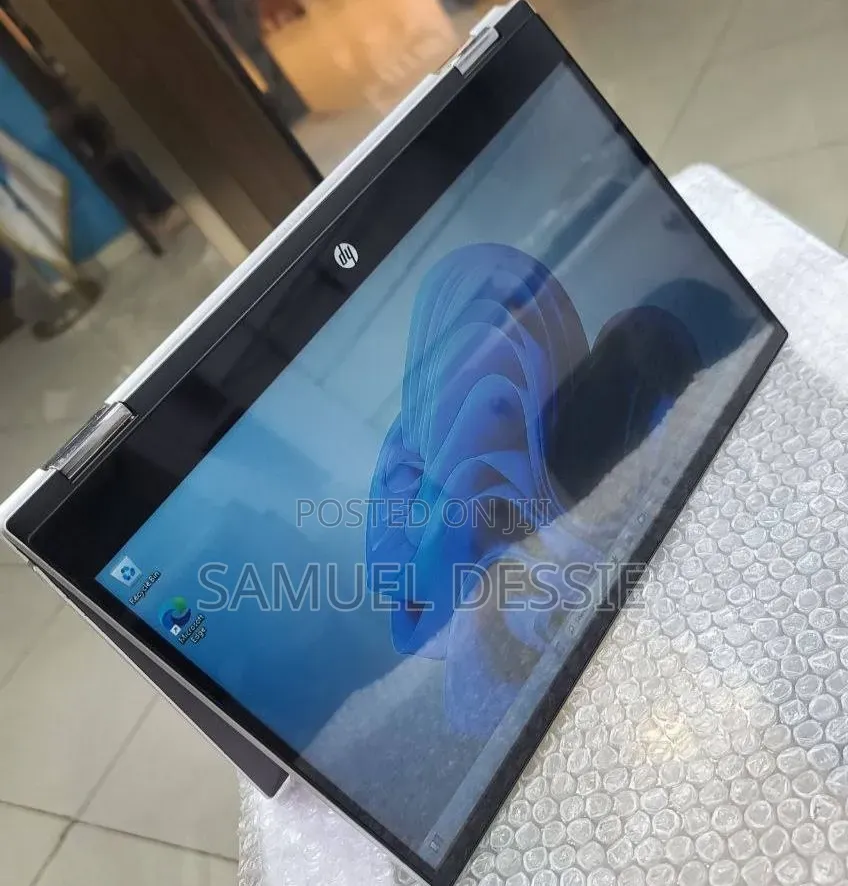New Laptop HP Pavilion 14 x360 2-in-1 8GB Intel Core i3 SSD 128GB
