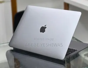 New Laptop Apple MacBook Air 2020 M1 8GB Intel Core i5 SSD 256GB