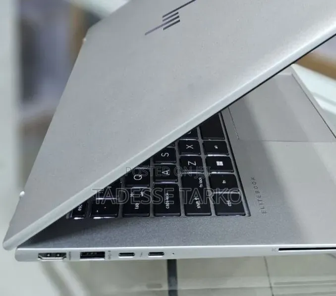 New Laptop HP EliteBook 840 G10 16GB Intel Core i5 SSD 512GB