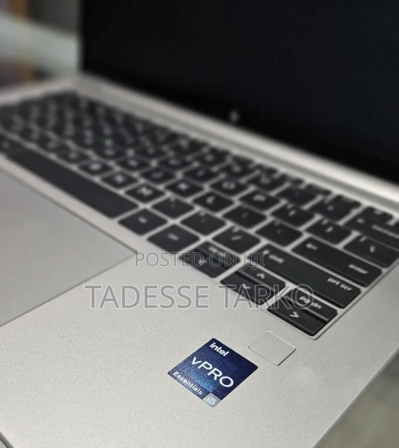 New Laptop HP EliteBook 840 G10 16GB Intel Core i5 SSD 512GB