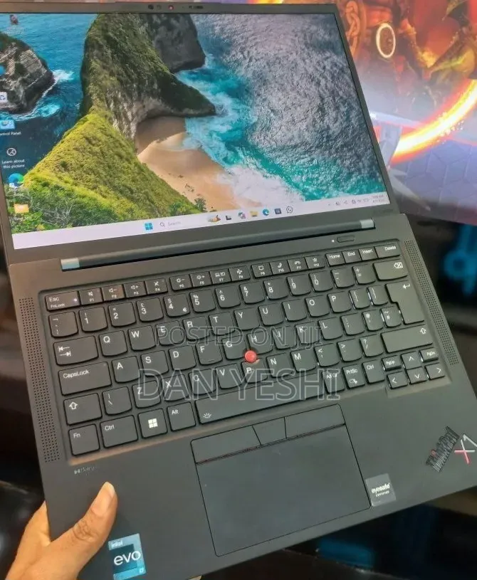 New Laptop Lenovo ThinkPad X1 Carbon 16GB Intel Core i7 SSD 512GB