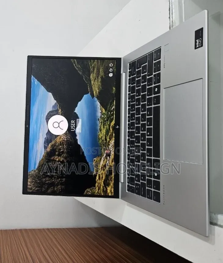 New Laptop HP EliteBook 840 G11 16GB Intel Core Ultra 5 SSD 512GB