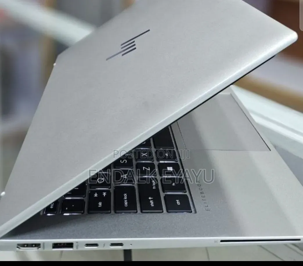 New Laptop HP EliteBook 840 G10 16GB Intel Core i5 SSD 512GB