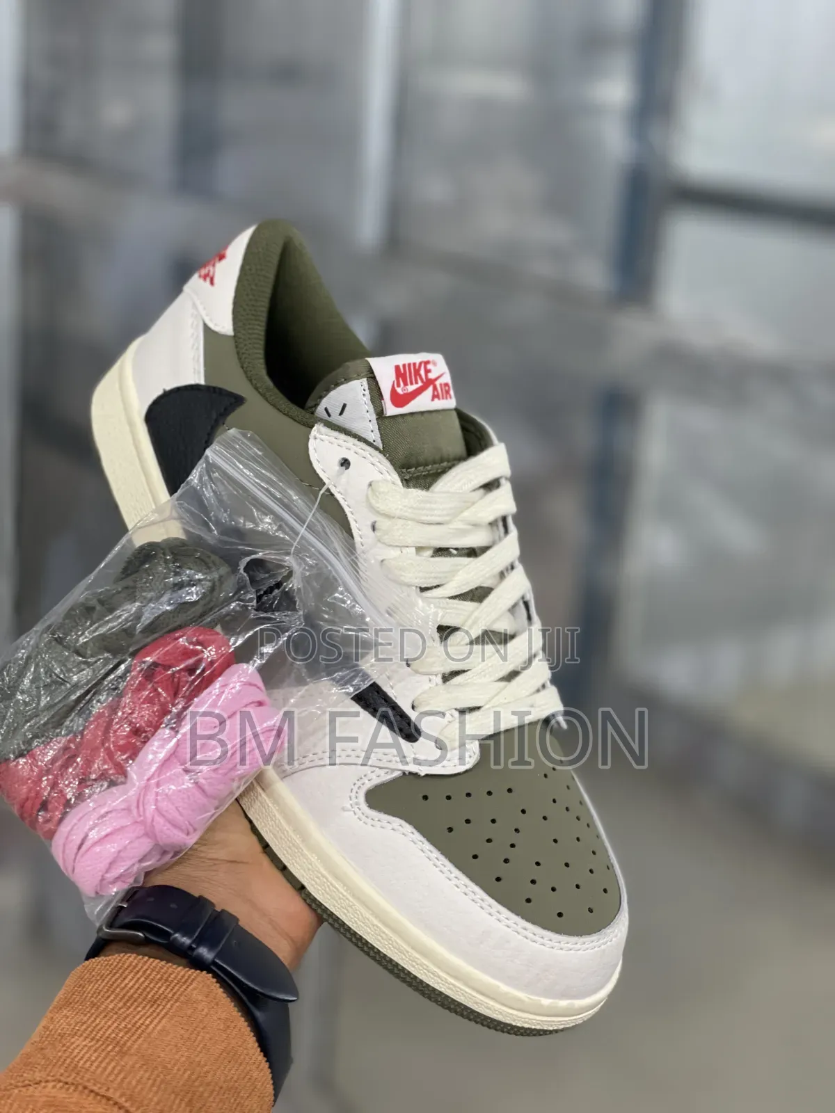 Air Jordan 1 Low-Top: Versatile Neutral Tones