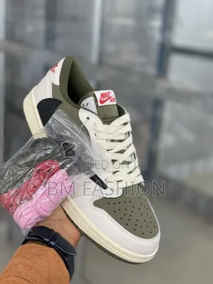 Air Jordan 1 Low-Top: Versatile Neutral Tones
