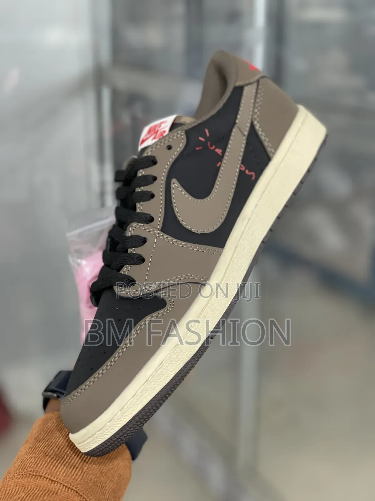 Air Jordan 1 (With Free Delivery )