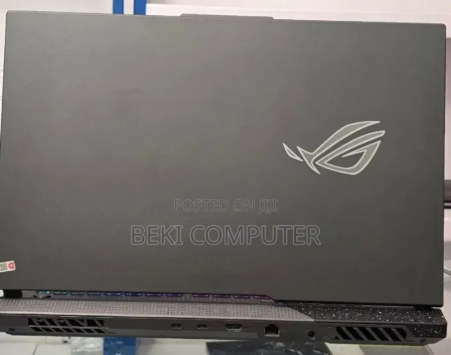 New Laptop Asus G71G 16GB AMD Ryzen 9 SSD 1T