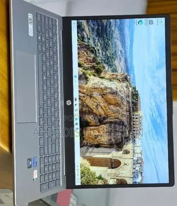 New Laptop HP Stream Notebook 16GB Intel Core i7 SSD 1T