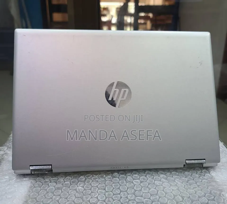 New Laptop HP Pavilion 14 x360 2-in-1 8GB Intel Core i3 SSD 128GB