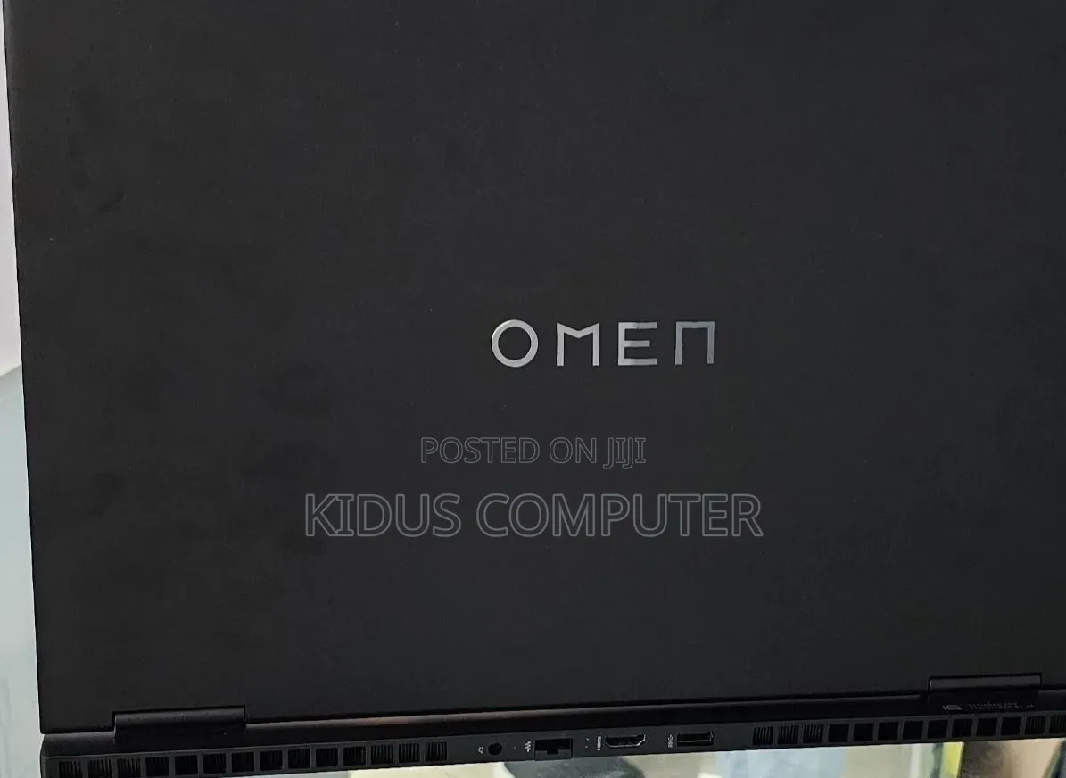 New Laptop HP Omen 16 16GB Intel Core i7 SSD 1T