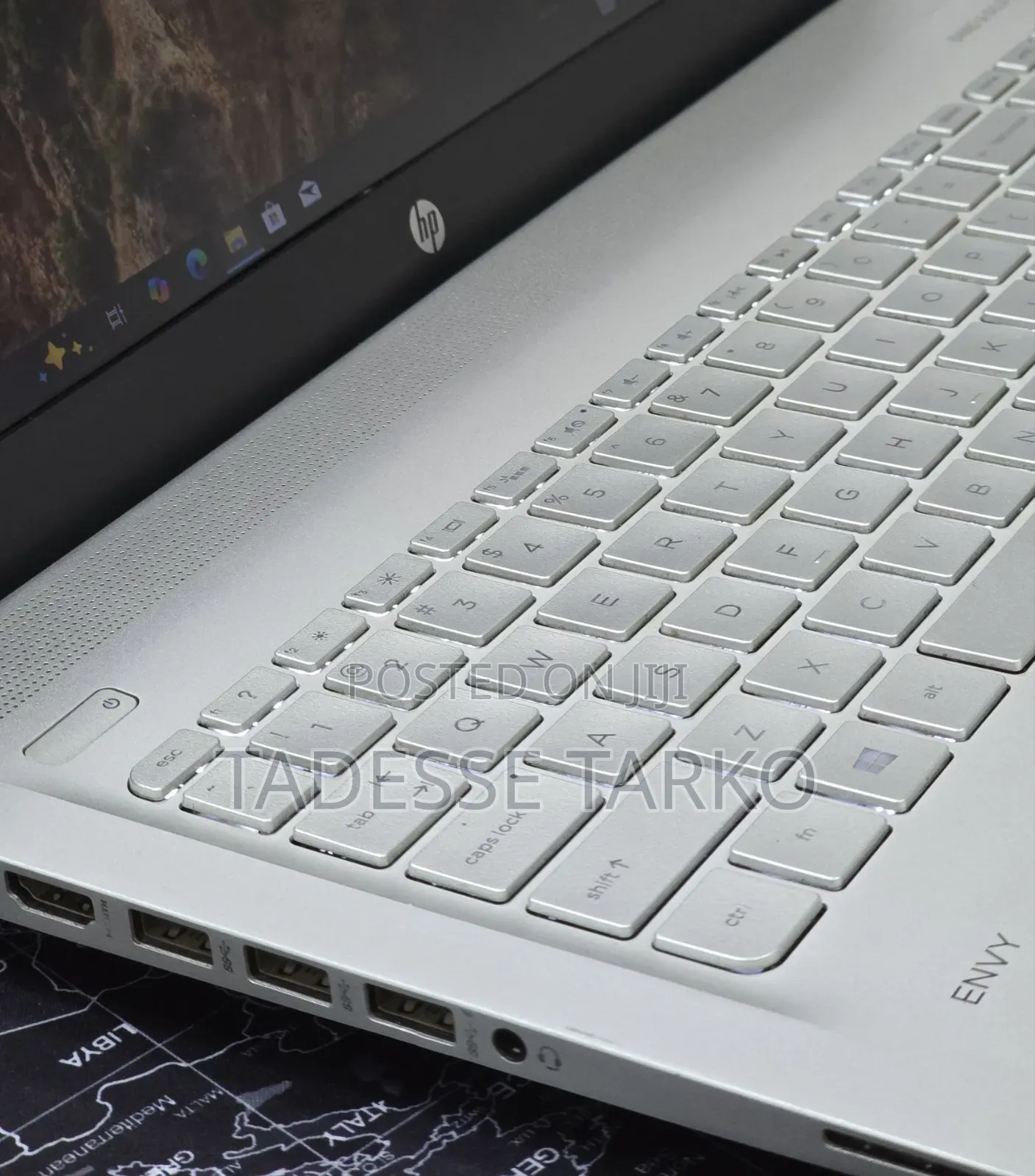 New Laptop HP Envy 15 12GB Intel Core i5 HDD 1T