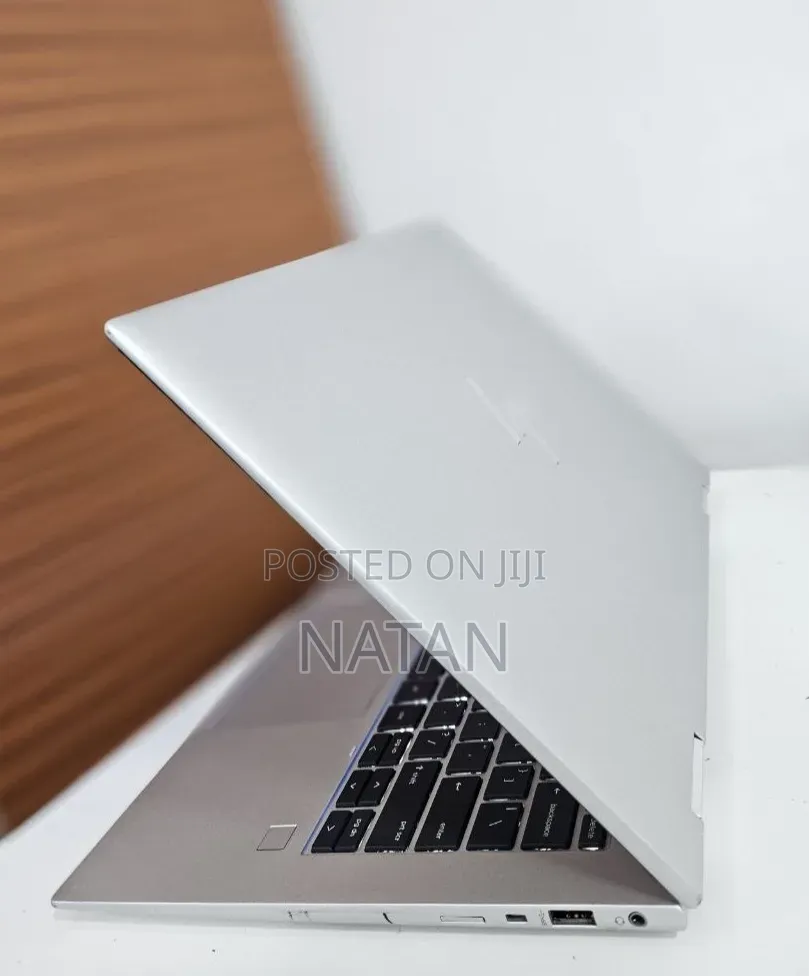 New Laptop HP EliteBook x360 1040 G9 16GB Intel Core i7 SSD 512GB
