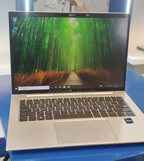 New Laptop HP EliteBook 840 G10 32GB Intel Core i7 SSD 512GB