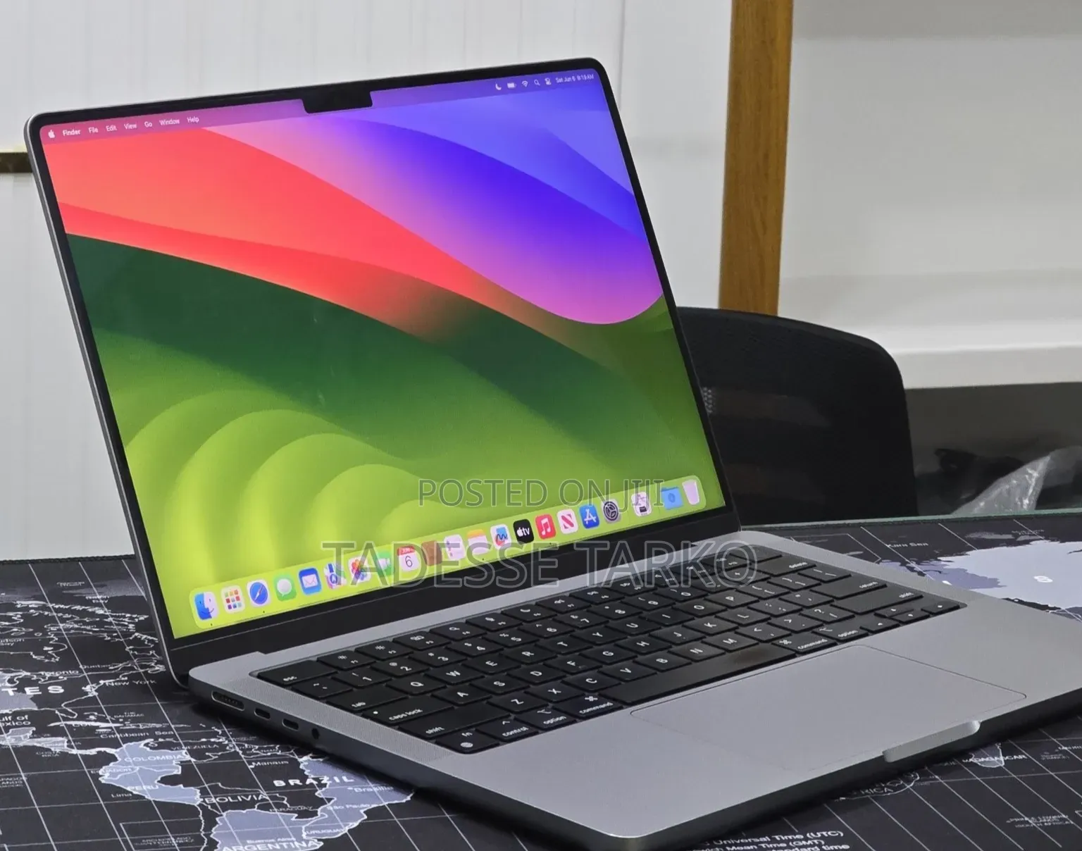 New Laptop Apple MacBook Pro 2023 M3 8GB Apple M3 Pro SSD 512GB