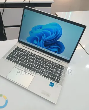 New Laptop HP EliteBook 840 G8 16GB Intel Core i5 SSD 512GB