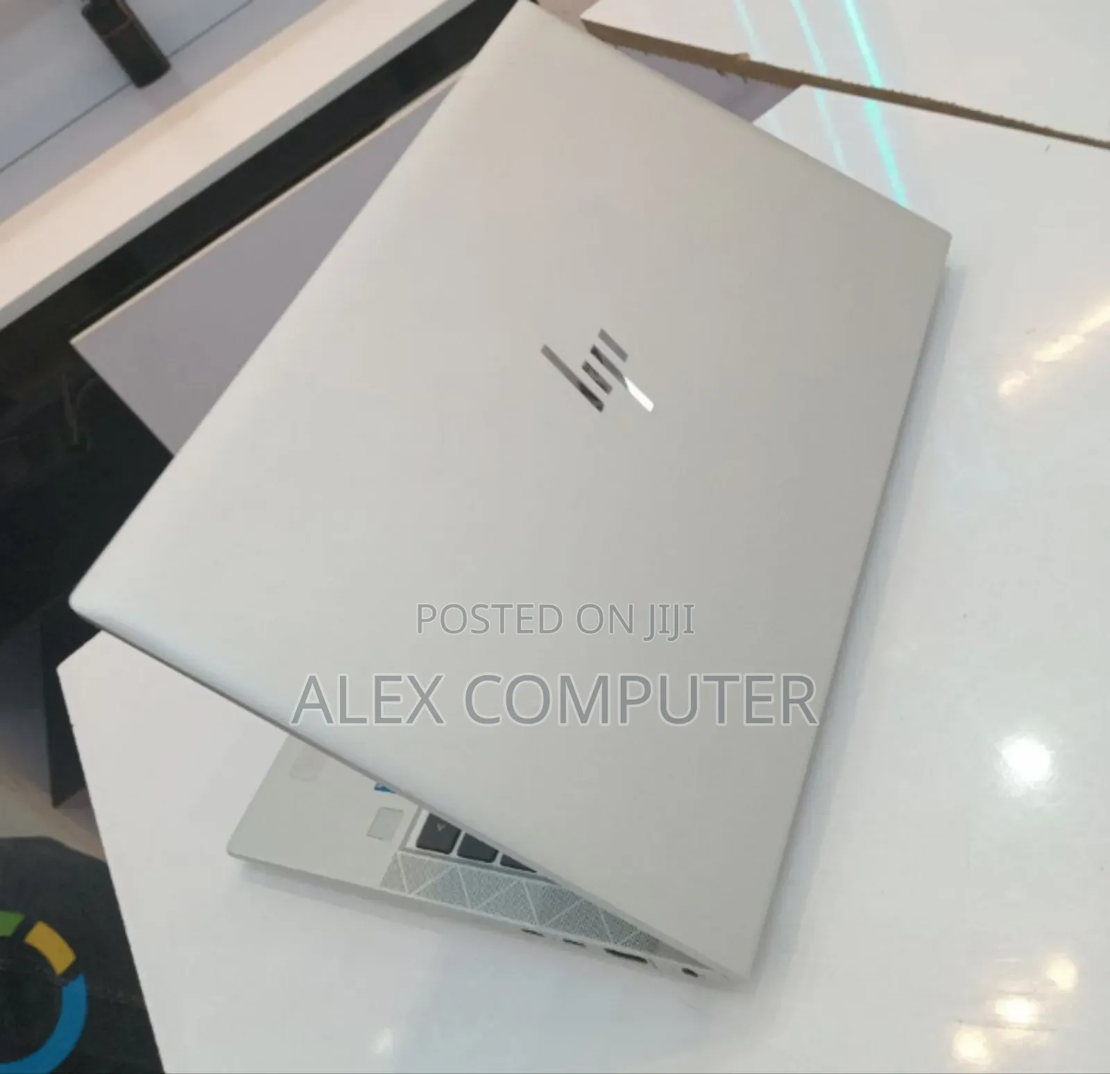 New Laptop HP EliteBook 840 G8 16GB Intel Core i5 SSD 512GB
