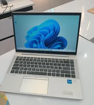 New Laptop HP EliteBook 840 G8 16GB Intel Core i5 SSD 512GB