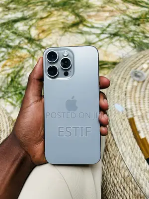 Apple iPhone 15 Pro Max 256 GB