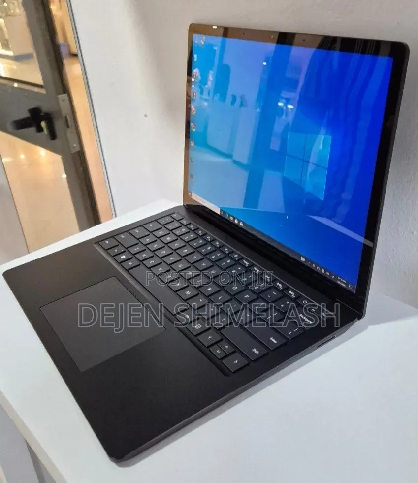 New Laptop Microsoft Surface Laptop 5 16GB Intel Core i7 SSD 512GB