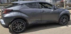 Toyota C-HR 2017 Gray
