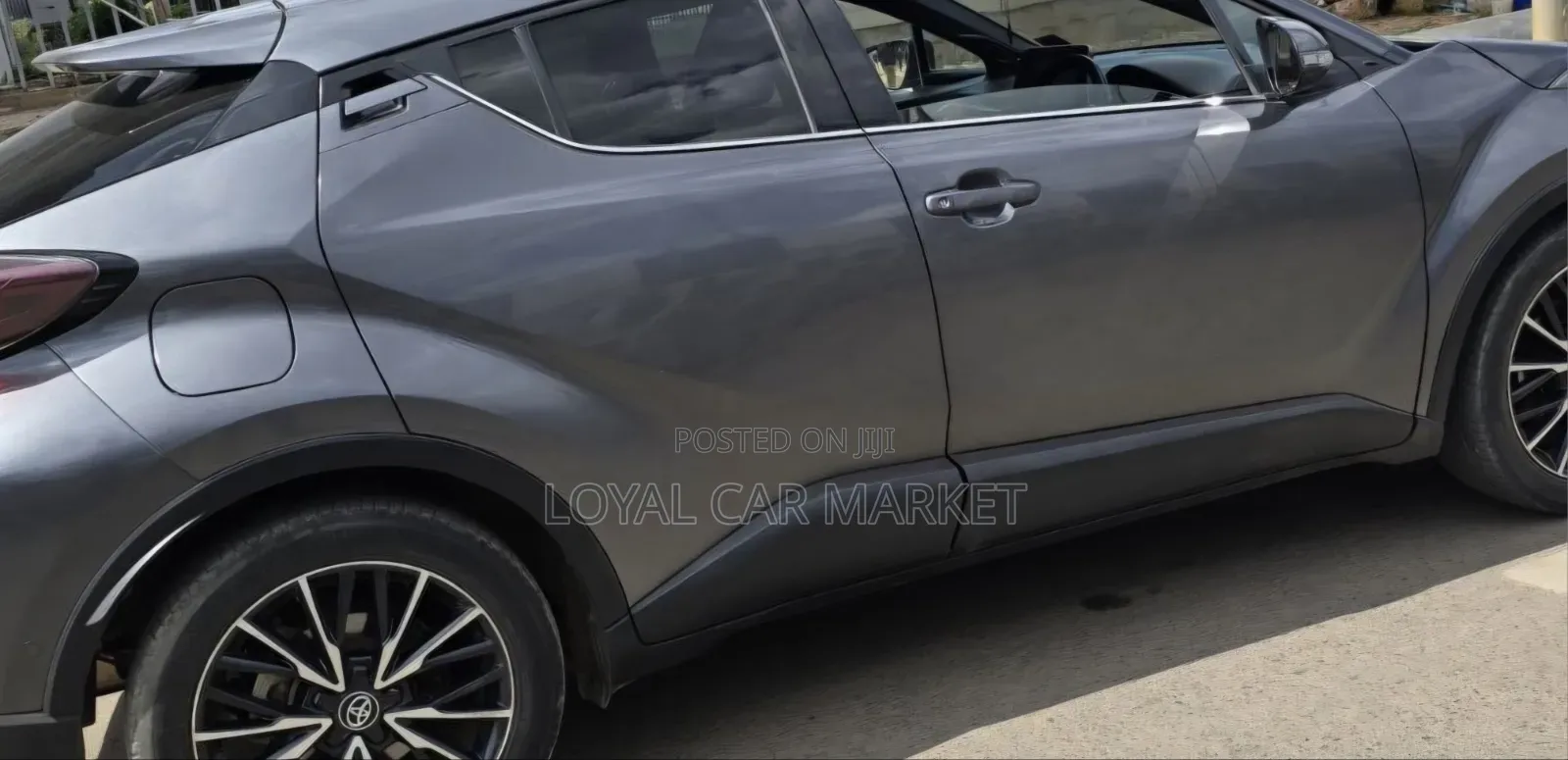 Toyota C-HR 2017 Gray