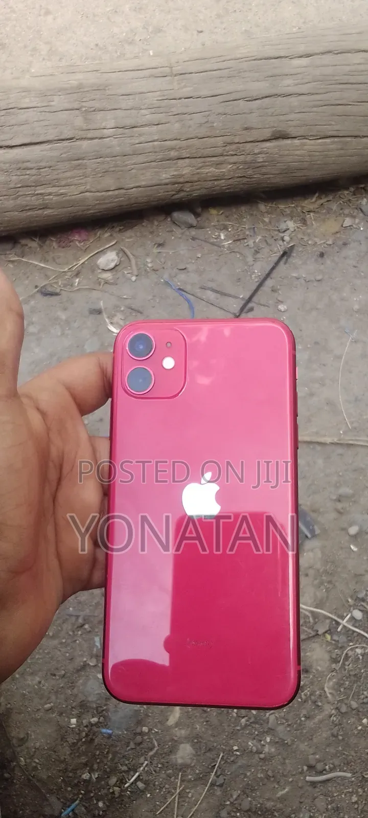 Apple iPhone 11 64 GB Red