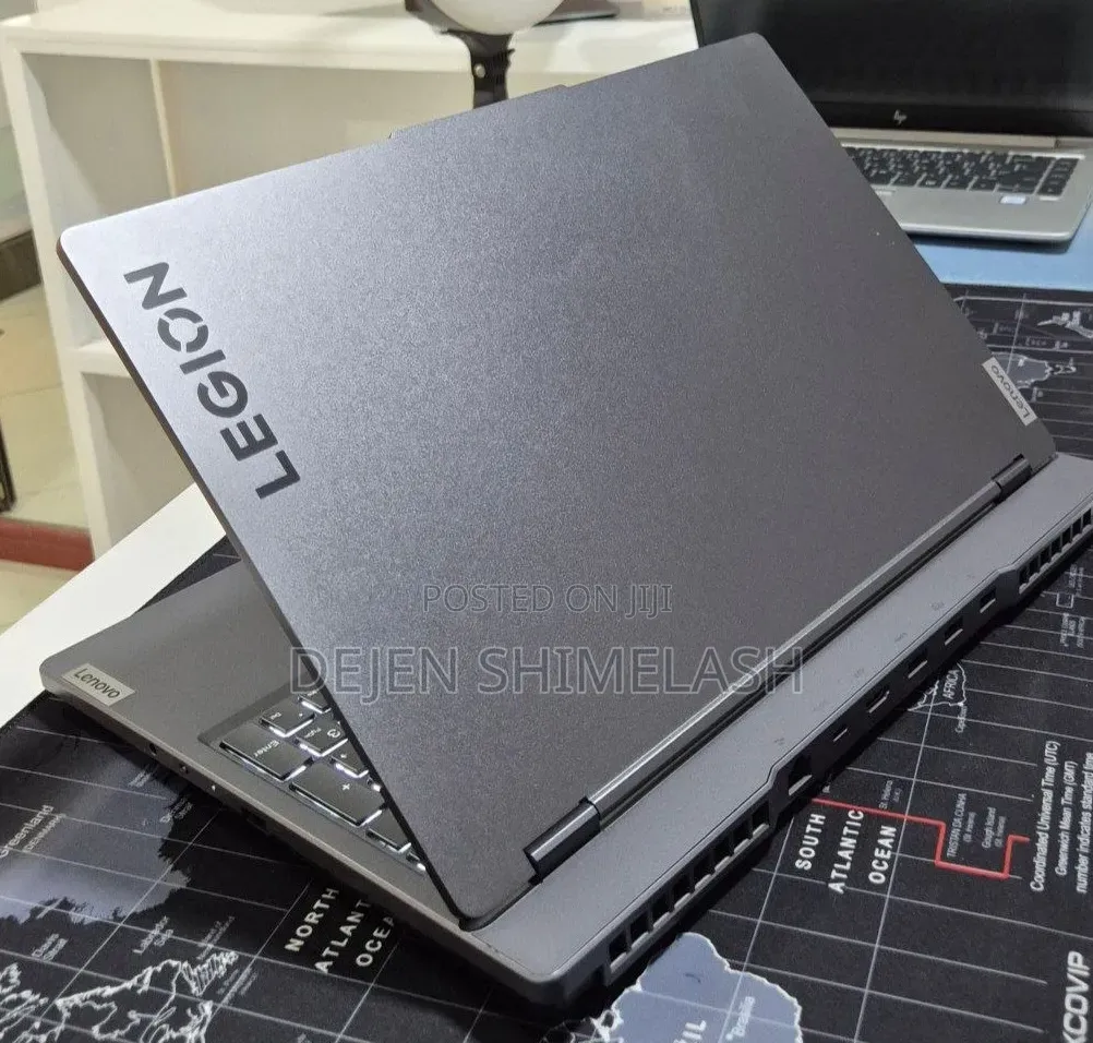 New Laptop Lenovo Legion 5 16GB AMD Ryzen 7 SSD 512GB
