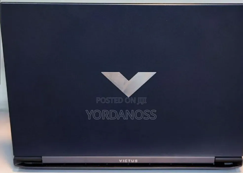 New Laptop HP Victus 15 16GB Intel Core i5 SSD 512GB