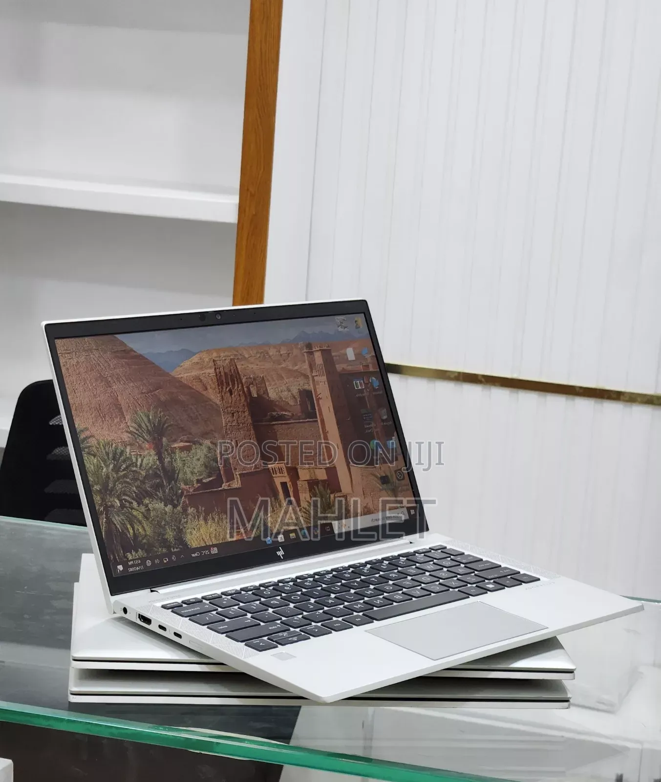 New Laptop HP EliteBook 830 G8 16GB Intel Core i7 SSD 512GB