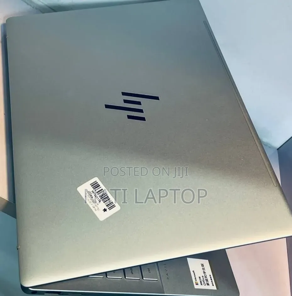 New Laptop HP Pavilion 14 16GB Intel Core i5 SSD 1T