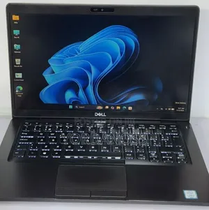 Laptop Dell Latitude 5310 8GB Intel Core i7 SSD 512GB
