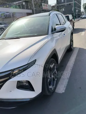 Hyundai Tucson XRT 2022 White