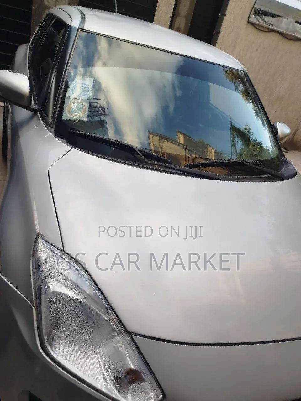 Suzuki Swift 2022 Silver