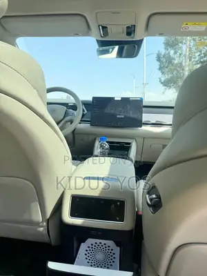 BYD Tang EV 2025