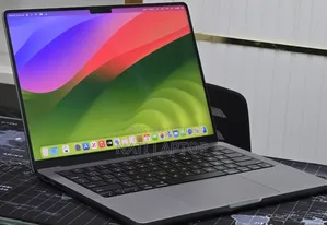 New Laptop Apple MacBook Pro 2023 M3 8GB Apple M3 Pro SSD 512GB